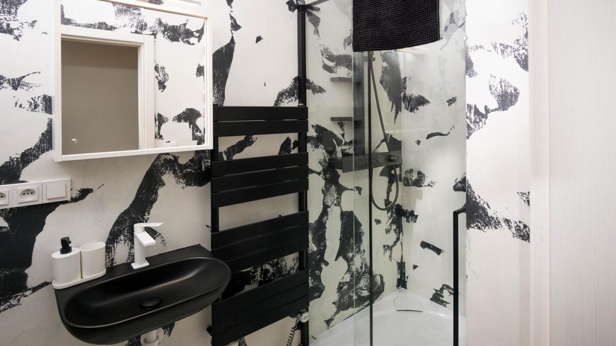 Black & White Apartment Prague By Wenceslas Square And Muzeum Bagian luar foto
